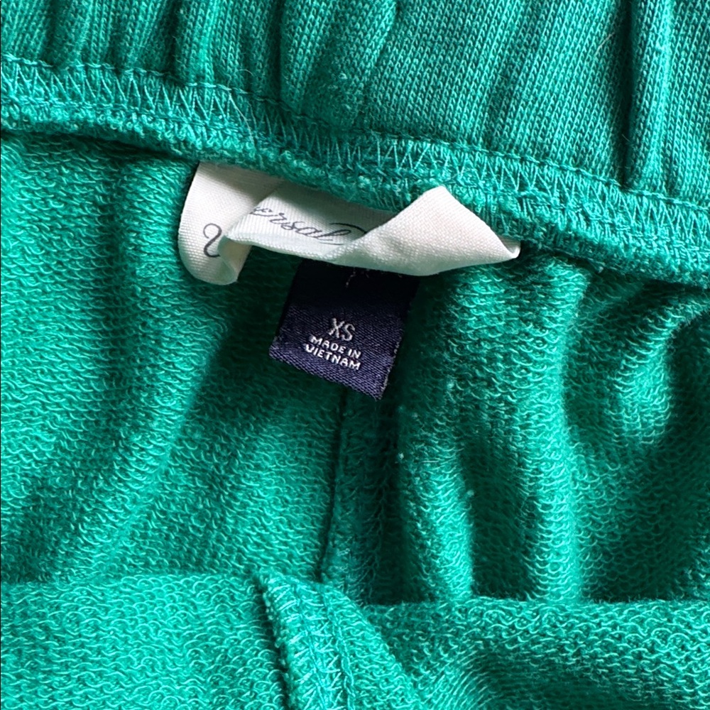 Matching set - Picture 4 of 6